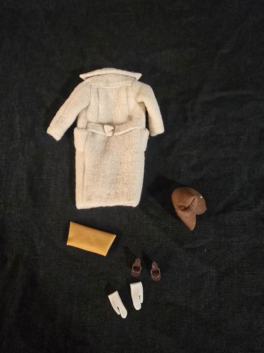 Vintage Barbie 1959-1961 Peachy Fleecy Coat #915 Complete, Good Condition - Picture 13 of 14