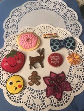 Flower 10 pcs lot freer donut berry quality Iron on Patches Fashion Embroidered