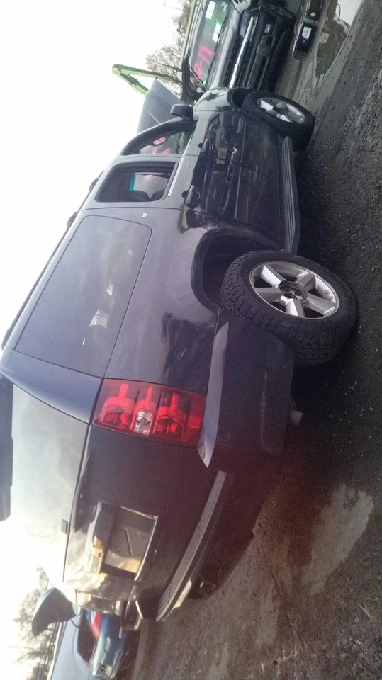 Conjunto completo de motor usado se adapta a: Chevrolet Suburban 1500 2013 5,3 L gasolina V Foto 3 de 4