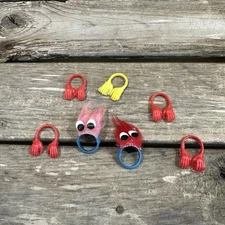 Vintage Troll Head Fuzzy Hair Jands Plastic Ring Doll Gumball Prize