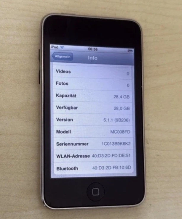 Apple iPod touch 8GB 3.Generation 3G Schwarz Geprüft, Händler, Garantie, Top - Bild 3 von 3