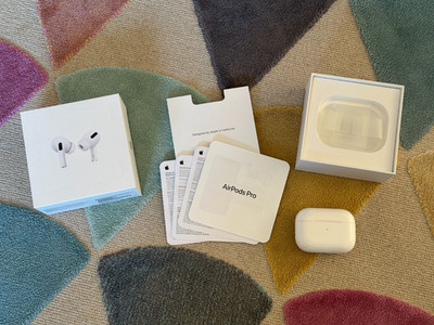 Original Apple AirPods Pro 1 Wireless Charging Case | OVP | Akku funktioniert!