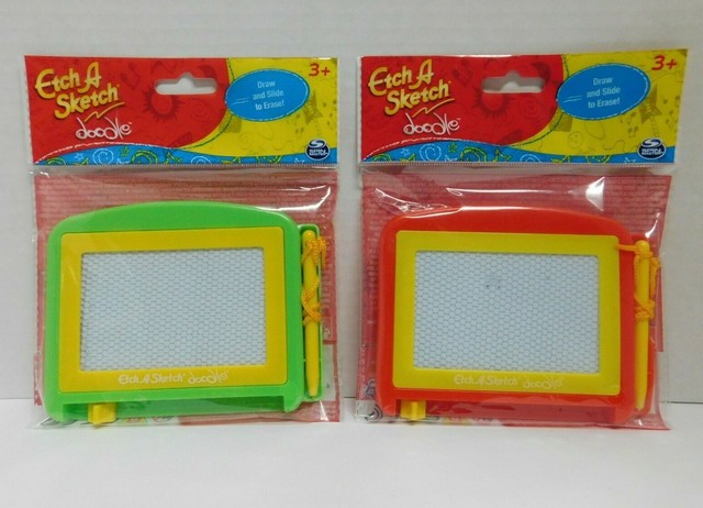 etch a sketch doodle mini