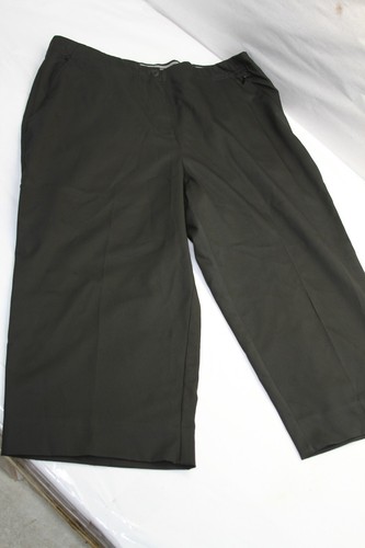 5 Pairs of Women's BOLLE Golf Pants Golf  Cropped Zipper Pockets SZ 12 BLACK - Picture 12 of 14