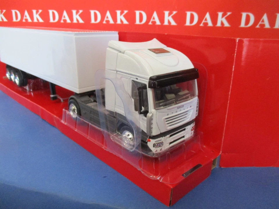 Die cast 1/43 Modellino Camion Truck Iveco Stralis Bianco con Rimorchio New Ray - Immagine 2 di 4