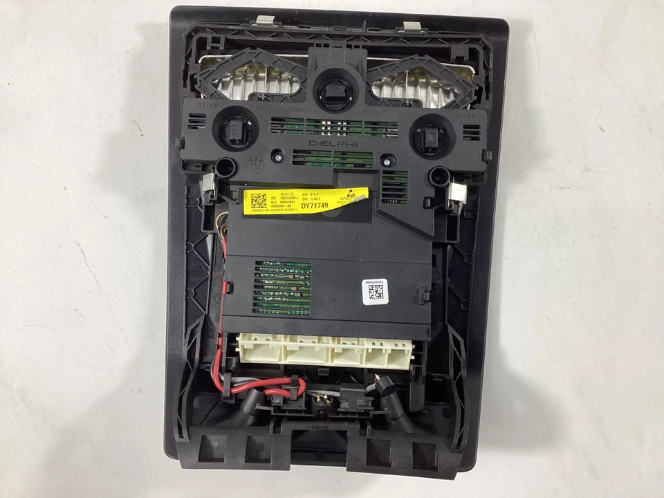 BMW 550i XDRIVE 2011-2016 techo central delantero domo conjunto de luz fabricante de equipos originales. Foto 2 de 4