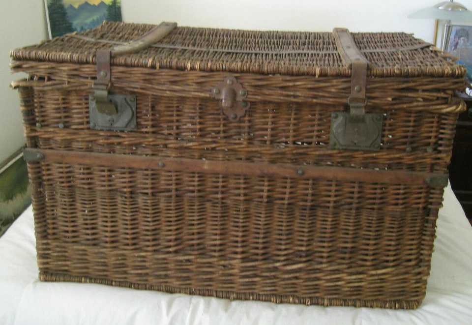 Antiguo baúl francés grande de mimbre estante Brevete SGDG modelo Depose 'JW' 20/20/35 Foto 2 de 4