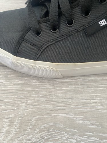 DC Black Hi Top Trainers (Skateboard Shoes) UK Size 9.5 - Picture 9 of 11