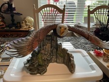 GORGEOUS VINTAGE 1993 LENOX EAGLE OF SPLENDOR PORCELAIN FIGURINE SMITHSONIAN
