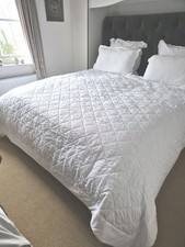 Dorma Winchester white Bedspread super king polycotton quilted. Hardly used £189