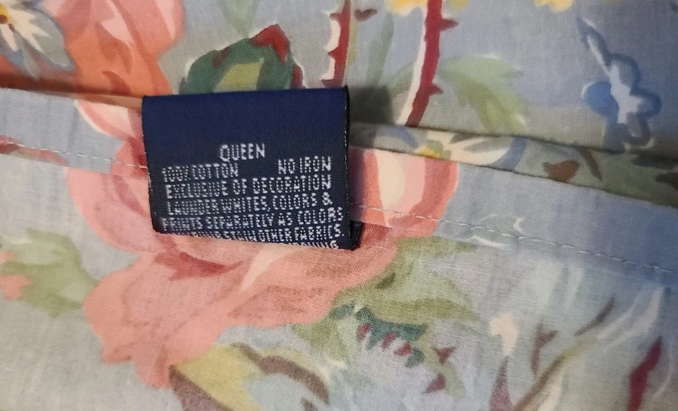 Rare 1994 Vintage Ralph Lauren Garden Rambler Queen Ruffled Flat Sheet - Image 3 of 4