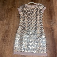 Vince Camuto herringbone pattern Sequin Party Cocktail Dress 6 silver/gold