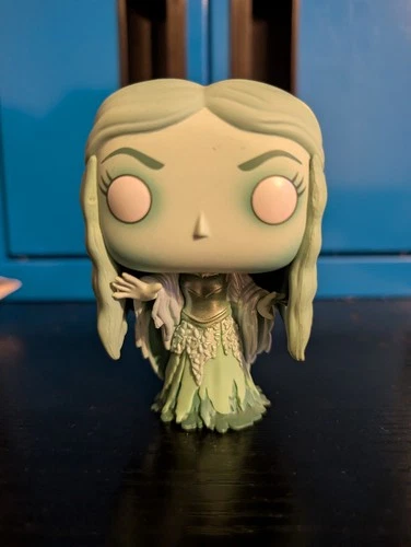 Funko Pop! Vinyl: The Lord of the Rings - Galadriel (Tempted) - Barnes and Noble