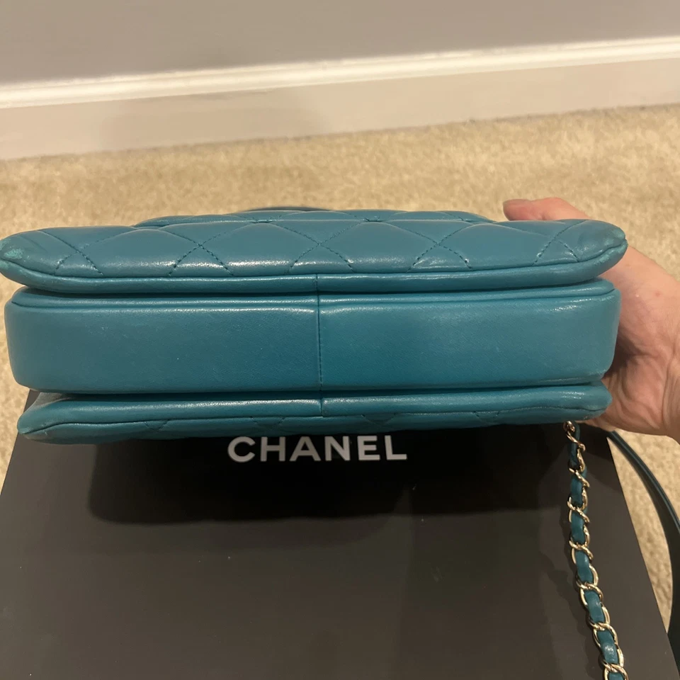 Chanel Handle Flap Bag - Image 4 of 4