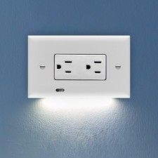 SnapPower GuideLight PLUS LED Night Light Wall Outlet Cover White 1 Pack