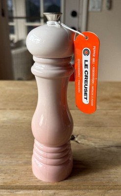 Le Creuset Acrylic Classic Manual Pepper Mill 8 in Shell Pink NEW NWT