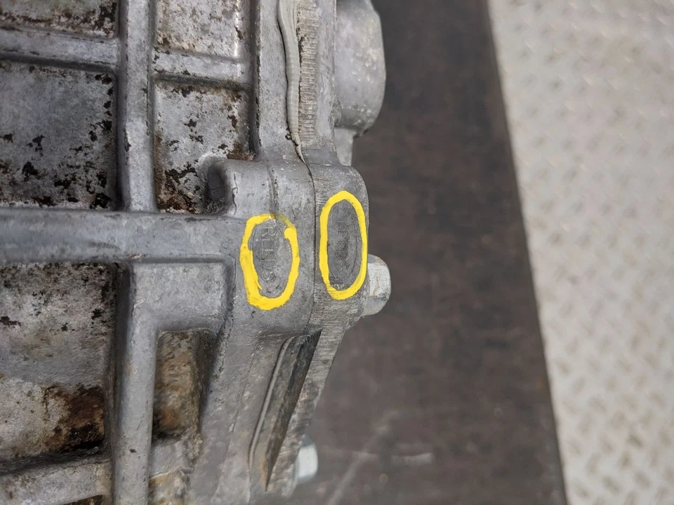 Transfer Case 2.4L 4 Cylinder Fits 11-13 SORENTO 1011196 - Image 3 of 4