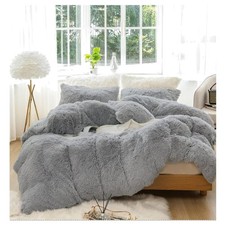 Elegant Faux Fur Duvet Cover Set - 3 Pieces for Ultimate Comfort - Queen Size