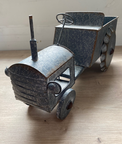 TRACTEUR EN TOLE STYLE JOUET ANCIEN TYPE VEHICULE AMERICAIN TONS GRIS - Foto 2 di 9