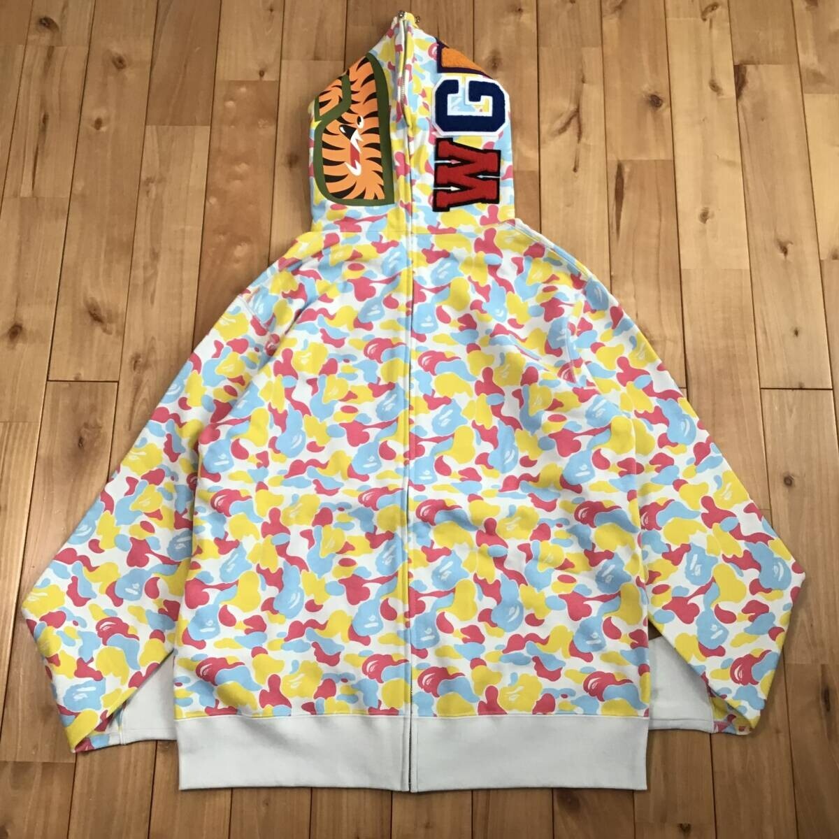 半額　NEW MULTI CAMO SHARK HOODIE ONEPIECE Bape multi camo shark face full zip Hoodie Size S | eBay