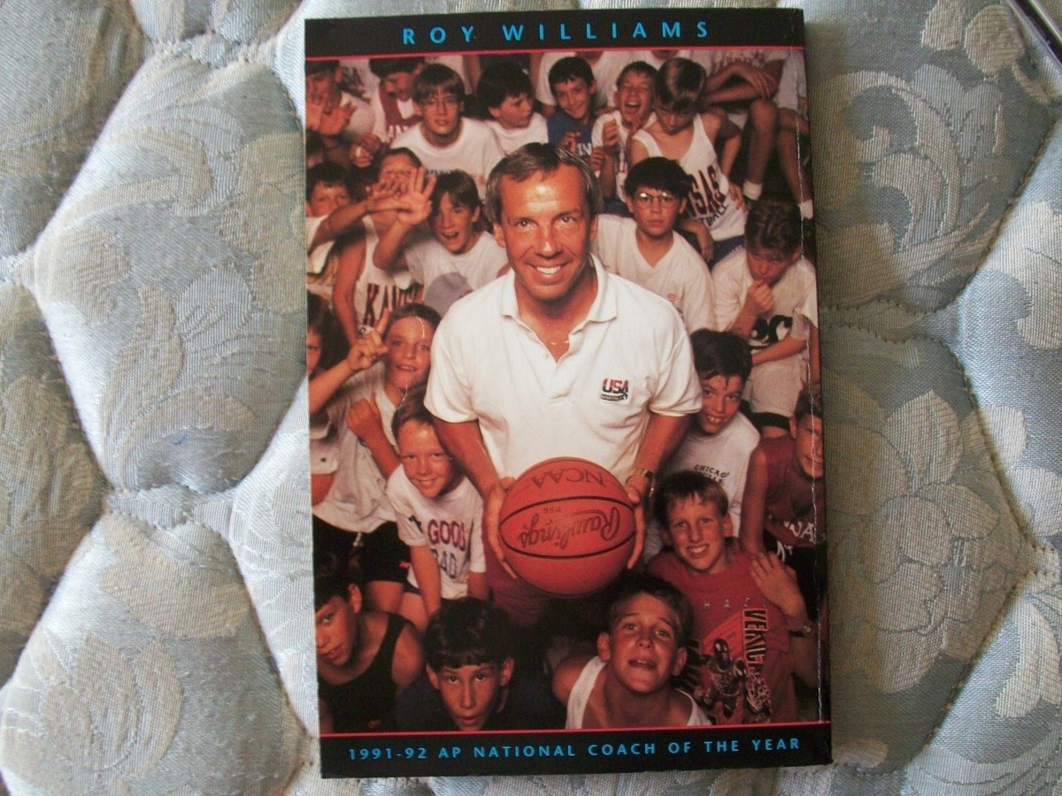 1992-93 KANSAS JAYHAWKS BASKETBALL MEDIA GUIDE Yearbook 1993 FINAL