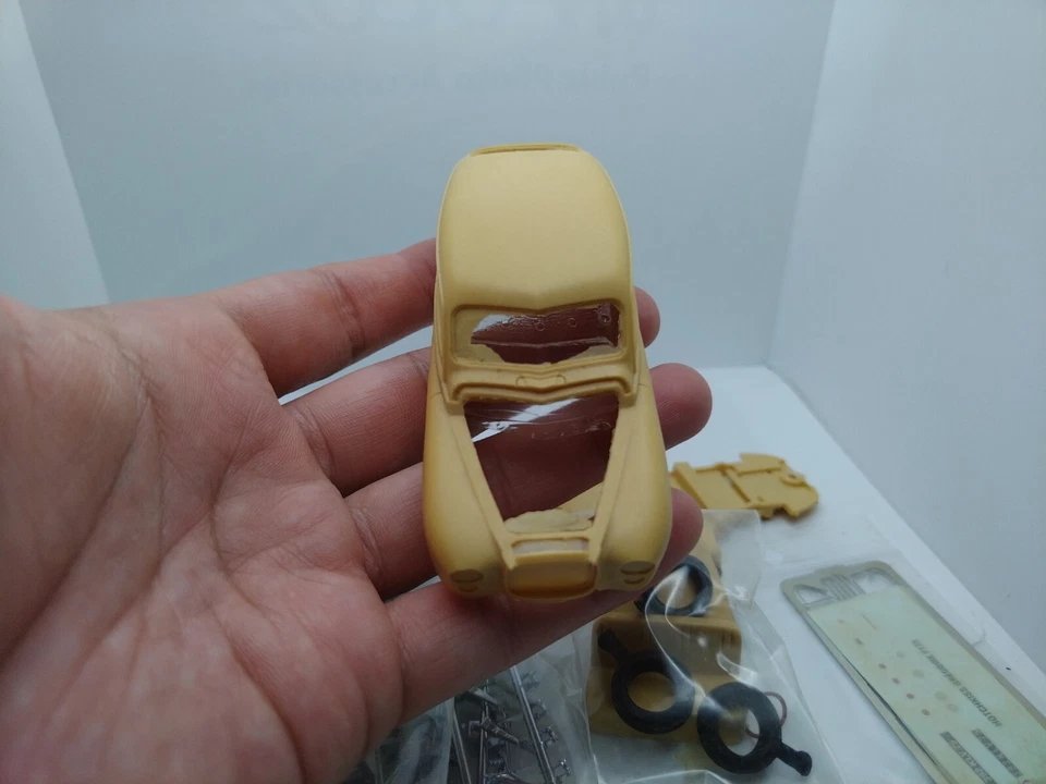 Kit de resina modelo coche 1/43 CCC Hotchkiss Gregoire Berline 1952. ¡Muy raro!  Foto 3 de 4