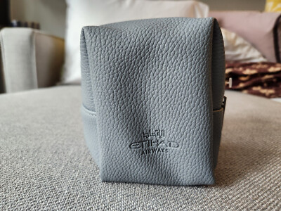 BRAND NEW & SEALED - ETIHAD Aiways Giorgio Armani Amenity Kit - Gray Cube