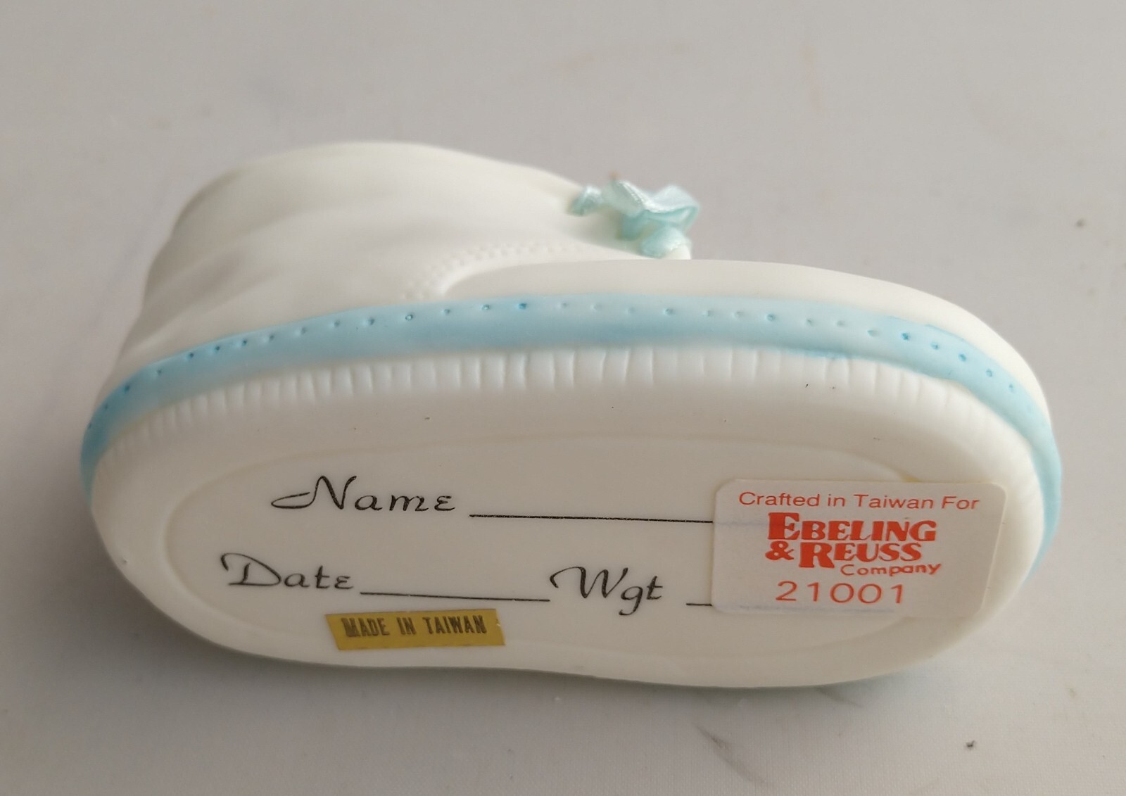 E&R Ceramic baby shoe with blue lace and detail - room for monogram