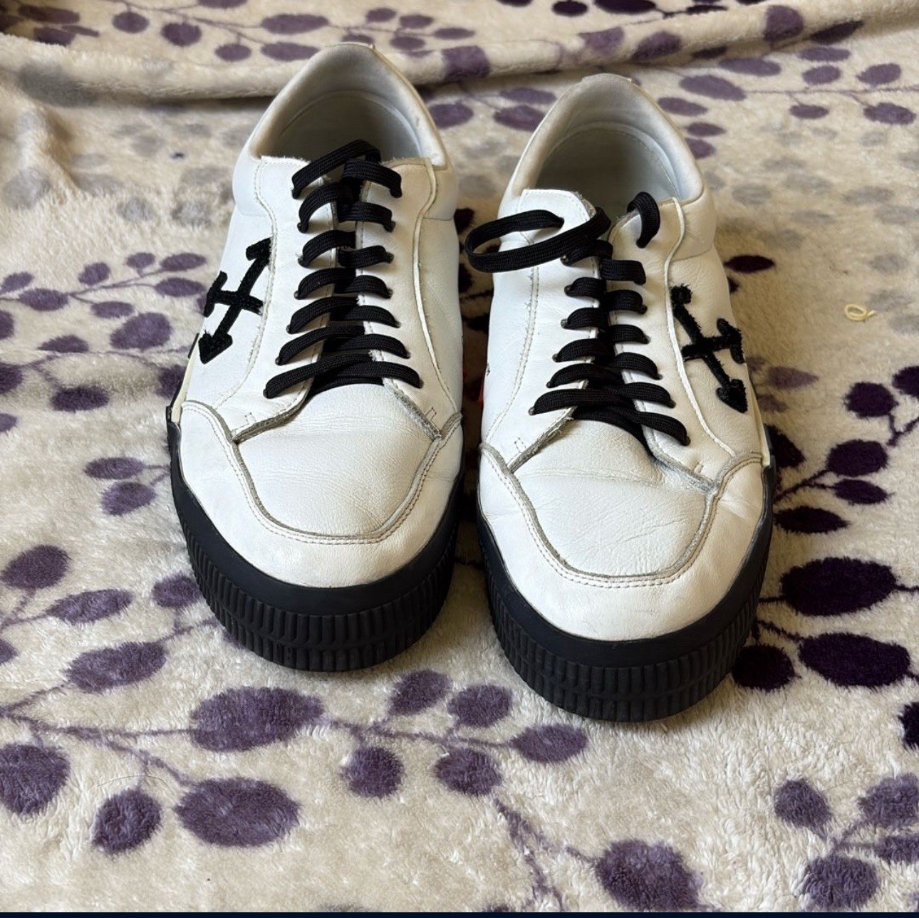 Off-white Shoes - image 1