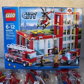 LEGO City 60004 Fire Station Building Toy Set 753 Pieces Ages 6-12 INCOMPLETE