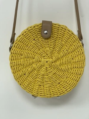 New Look Crossbody Bag Basket Yellow Brown Handle Size 8x3x8 - Image 1 of 4