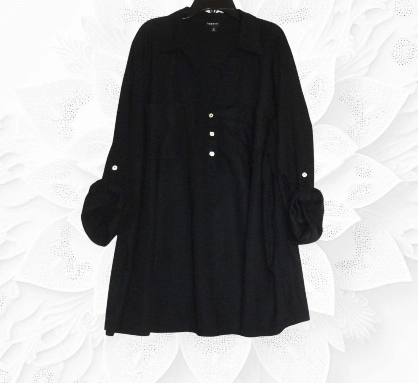 Torrid (Size 3) Plus Size Black Long Sleeve Blouse - product detail image 1