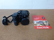 GE Power PRO Series X550 (16MP ~ 32GB ~ 15x Zoom) Digital Camera (Black)