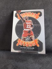 2021-22 Panini Donruss Optic - Winner Stays Clyde Drexler #15