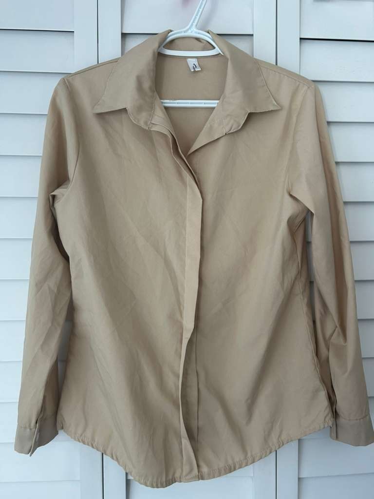 Fashion Button-Down Blouse Beige Satin-Like Synthetic Long Sleeve XL Relaxed Fit