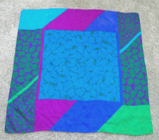 VTG ITALIAN UNBRANDED 30x31.5 Multi Color Abstract Design Pure Silk Scarf 