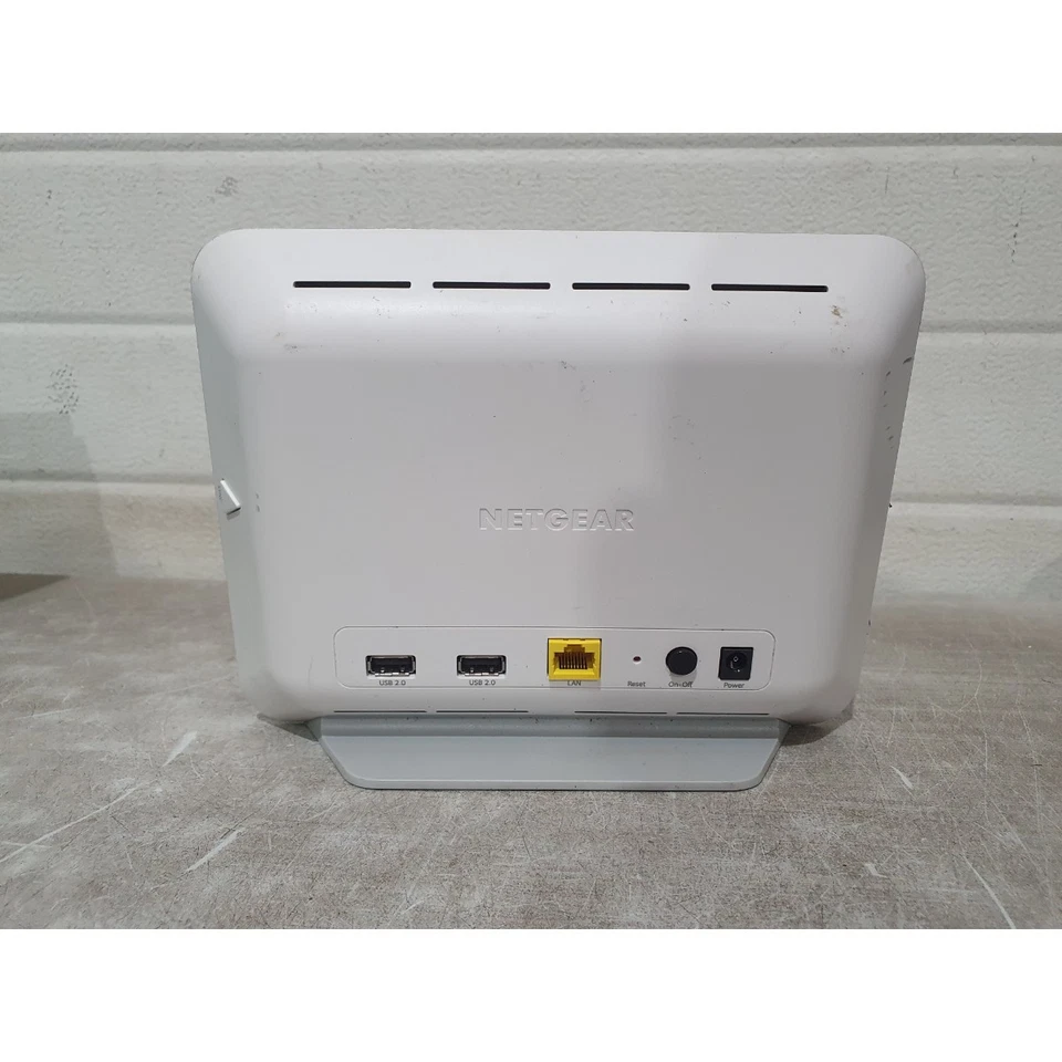 Netgear VMB3000 Base Station Wireless Wi-Fi Ethernet for Arlo Security Cameras - Image 4 of 4