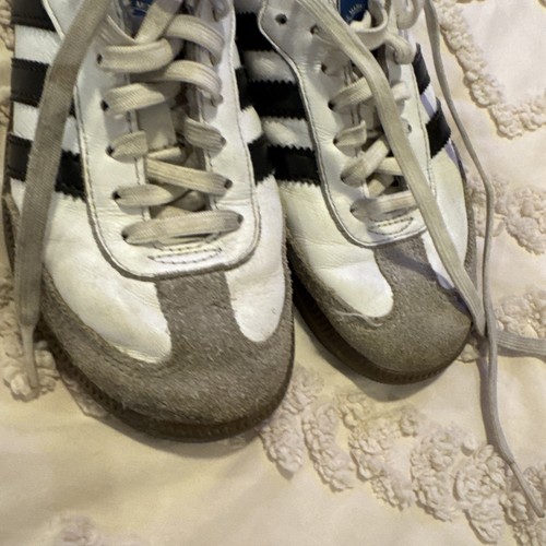 Adidas Samba Juvenil Talla 2.5 - Imagen 3 de 10
