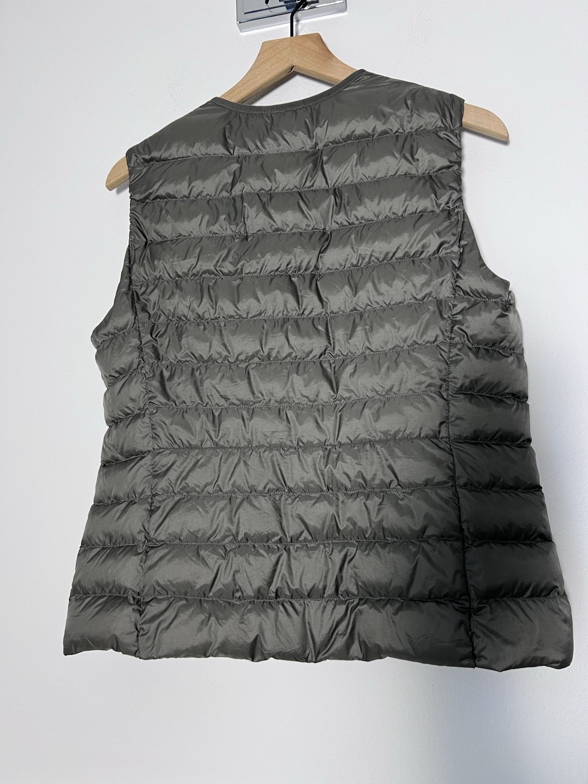 Uniqlo Puff tech Compact Vest XL Japan Women’s image 5