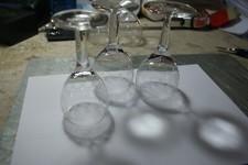 Ancien lot VERRE à pied  VIN  verre   grave