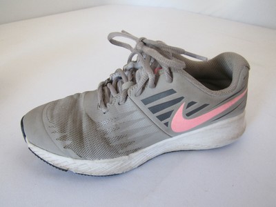 nike star runner size 4