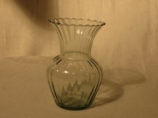 Beautiful Hand Blown Green Glass Vase 6 1/2 In Tall