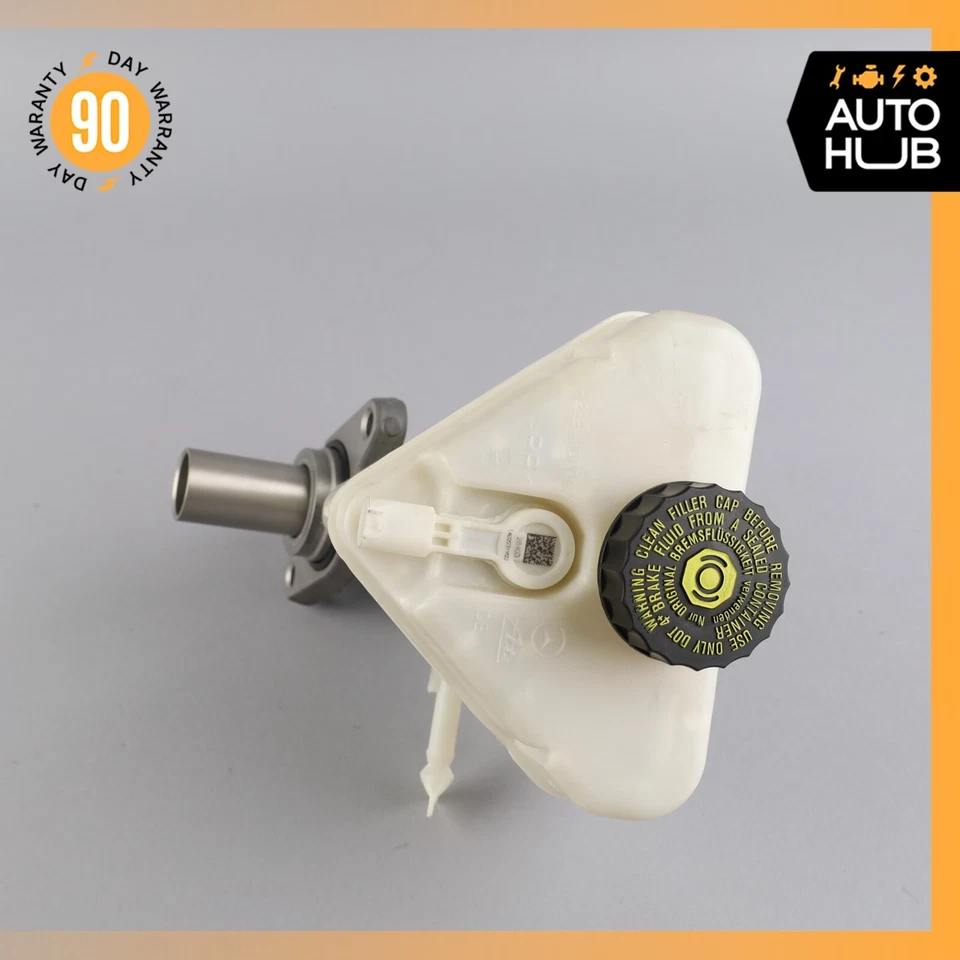 Cilindro maestro de freno 14-17 Mercedes W222 S600 S63 con depósito 2224300002 OEM Foto 4 de 4