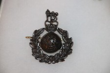 BRITISH ROYAL MARINES & COMMANDO BERET BADGE BLACK PAINTED BRASS 1952 -2022