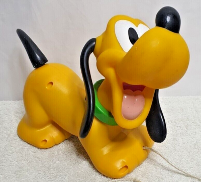vintage Disney Pluto Pull Along barkingToy with moving head & tail