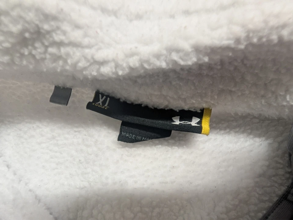 Under Armor Mujer XL North Dakota State Tres Cuartos Cremallera Manga Larga Vellón Foto 3 de 4