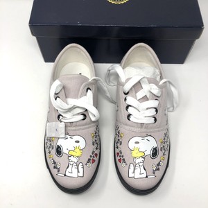 bradford exchange snoopy shoes