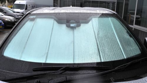Genuine SNAPSHADES Front Windscreen Sun Shade for Toyota Yaris Cross (XP210; ... - Picture 2 of 9