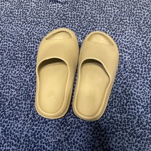 adidas gazelle silver green womens Austin Slides