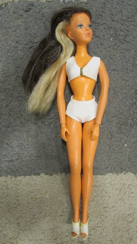 Vtg Ideal Tuesday Taylor Barbie Type Fashion Doll Swivel Head 2 Hair Color Shoes
